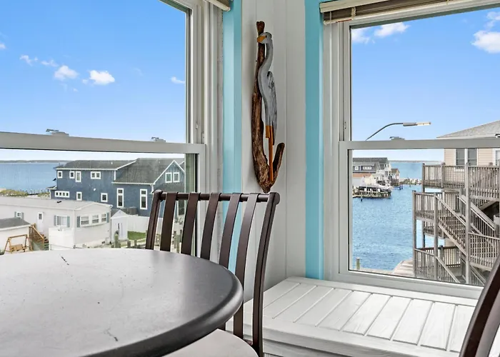 Holiday home Bayside 2-bedroom On 53rd Street Perfect For A Coastal Escape In Ocean